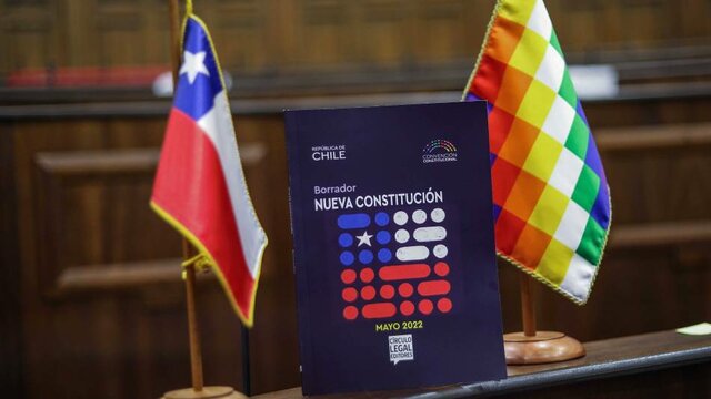 Propuesta de constitución y plebiscito de salida