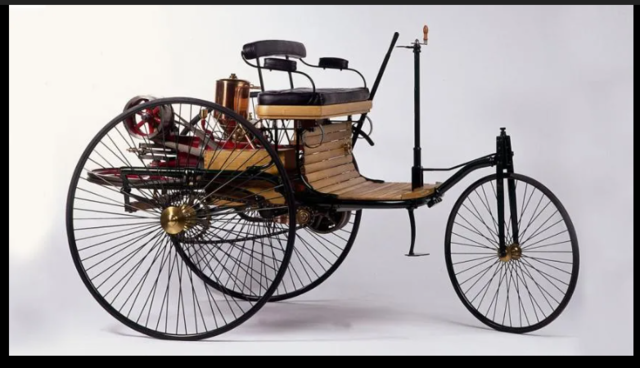 Primer cotxe de gasolina