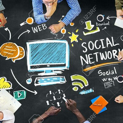 Timeline: evolución de la educación y la comunicación.