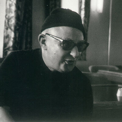 Timeline: Βιογραφία του Καββαδία