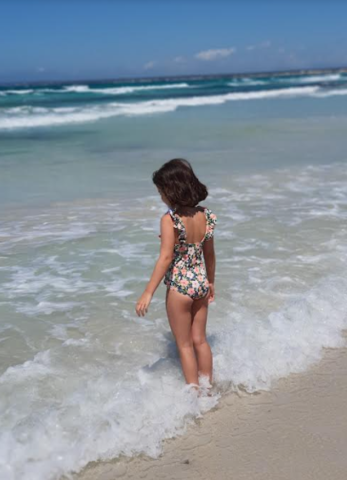 La meva primera vegada a la platja  ⛱