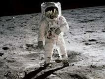 1st Man on Moon