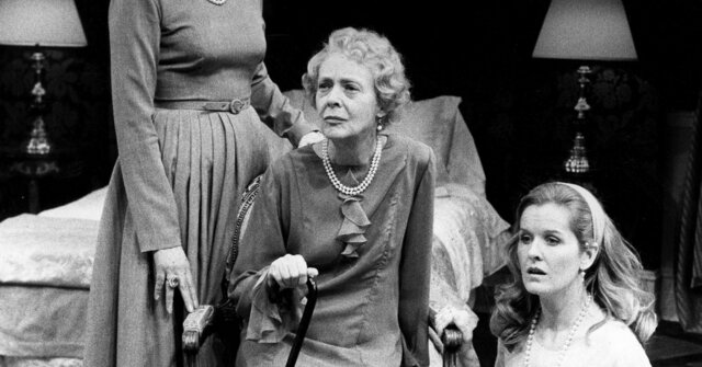 Awards for "Three Tall Women"