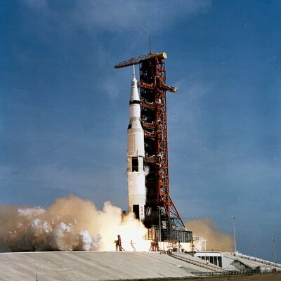 Timeline: APOLO MISIOAK