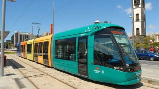 Se inaugura el primer tramo del Tranvía de Tenerife que llega hasta Adeje.