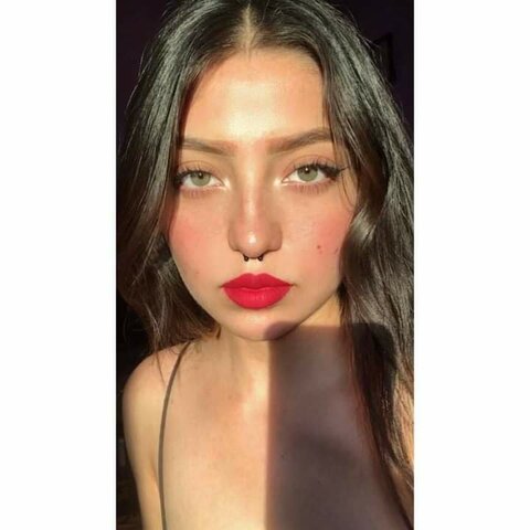 Nacimiento de mi hermana la del medio