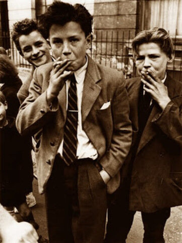 SURGIMIENTO DE LA JUVENTUD