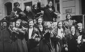 HUMANISMO DEMOCRÁTICO - VOTO FEMENIMO EN LATINOAMÉRICA