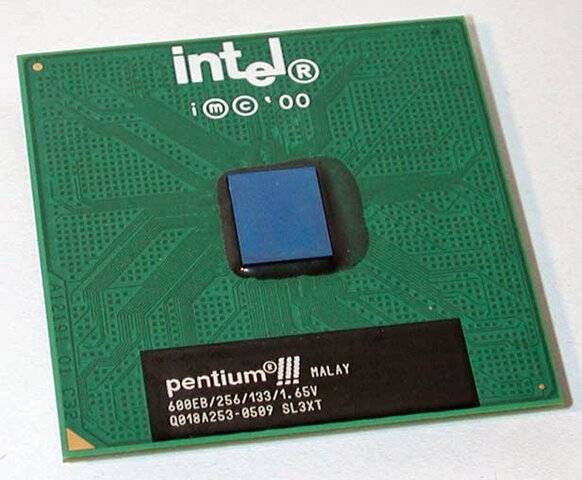 El Intel Pentium III