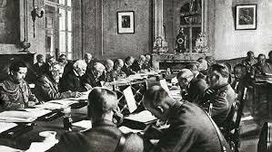 The Treaty of Sevres ends the war on the eastern front.