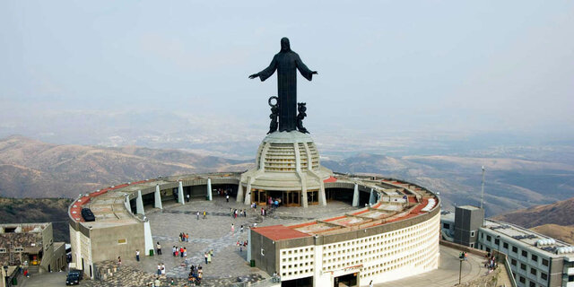 Monumento a Cristo Rey
