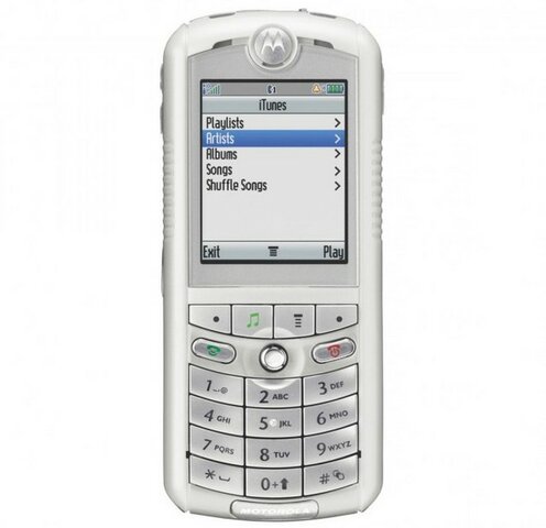 Motorola Rokr – 2005