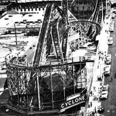 Timeline: Amusement Park History