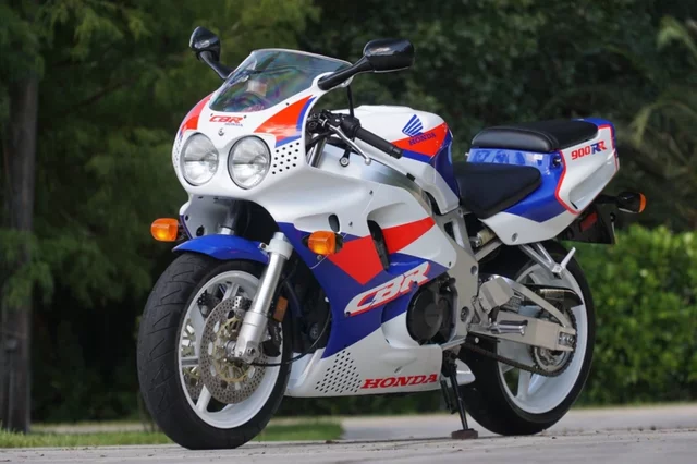 Honda CBR900RR Fireblade