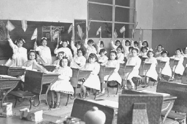 Las primeras escuelas no jesuíticas.