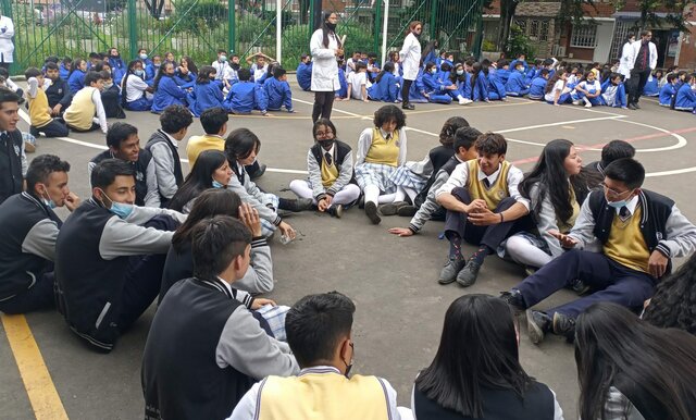 RESTRUCTURACIÓN DE LA ESCUELA