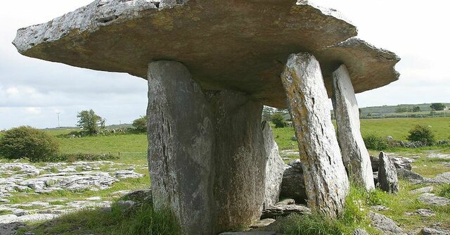 Dolmens-Pedra