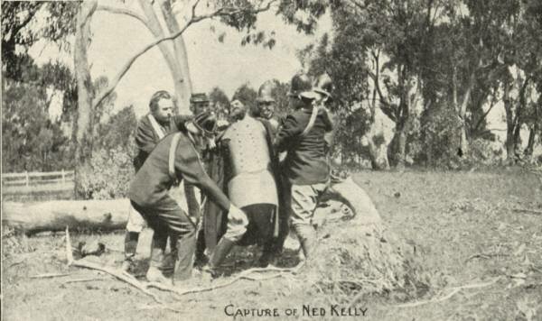 Primer largometraje, "La historia de la banda de Kelly"