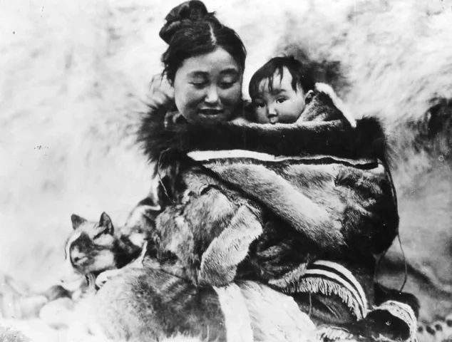 Estreno del primer documental "Nanuk el esquimal"