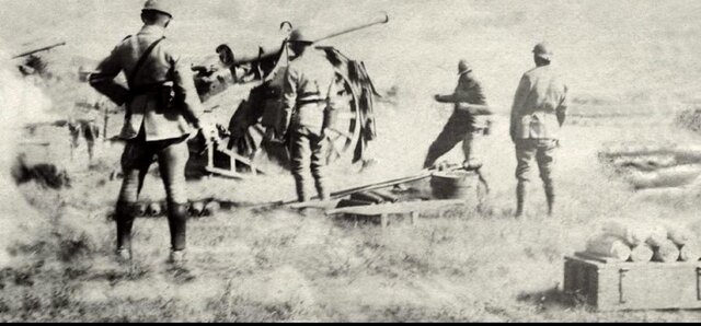 Soviets attempt to take Warsaw