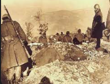 ITÀLIA ES VA UNIR A LA GUERRA