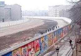 The Tearing Down of the Berlin Wall