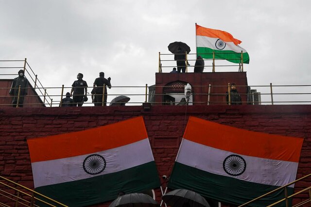 Se funda el Congreso Nacional Indio