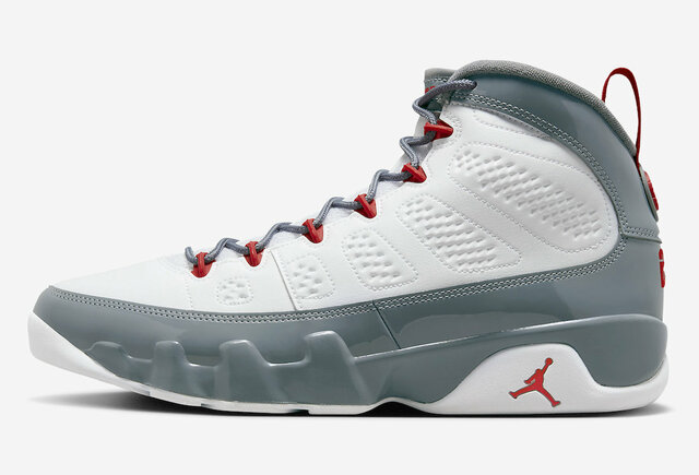 Air Jordan 9