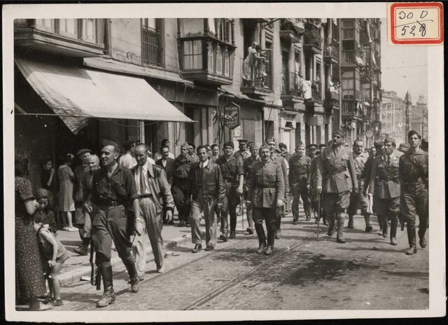 Tropes de franco entren a Santander i Astúries