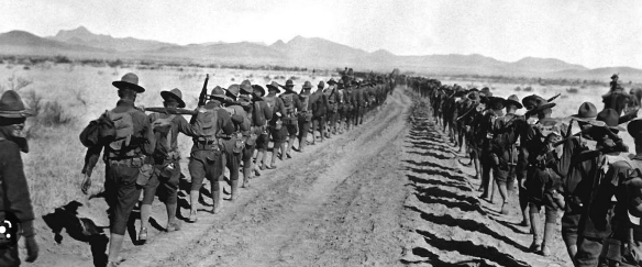 1916 - Tropas de EE.UU. entran en México en busca del revolucionario Pancho Villa