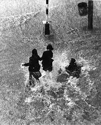 Cuabdo las colegialas caen