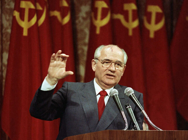 ascesa al potere di Mikhail Gorbachev