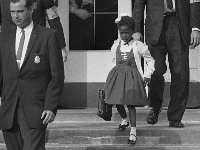Ruby Bridges primer dia d’escola