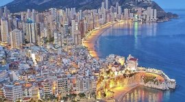 Timeline: Evolución del Turismo en Benidorm