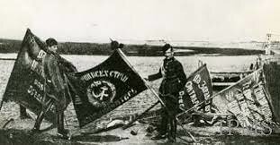 Soviets attempt to take Warsaw