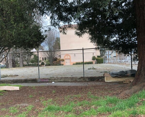 Reported Debris in Tree Triangle to HOST