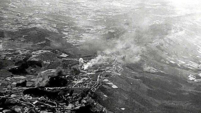 Hesia autsi, Larrabetzu eraso