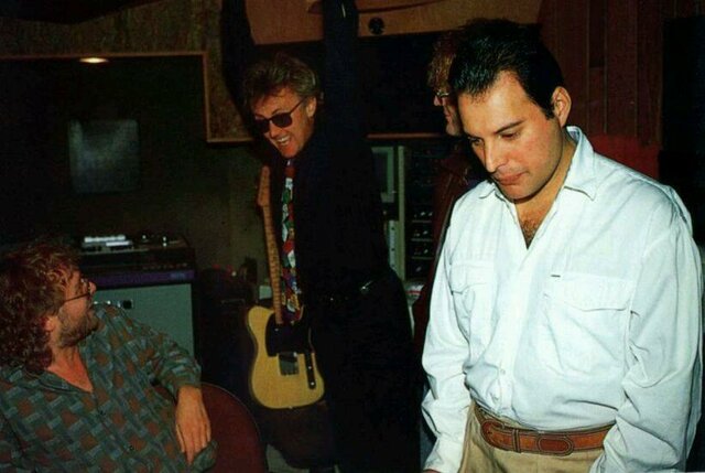 Mercury collaborated with Mike Moran