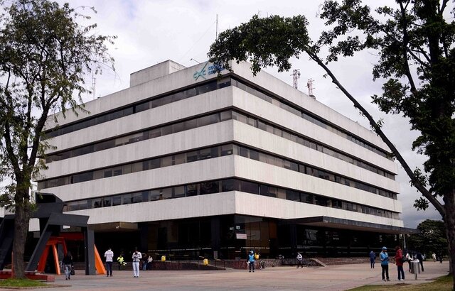 Se crea la Secretaría de Educación Nacional.