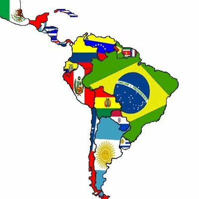 Timeline: Políticas y Lineamientos Metodológicos Curriculares en Universidades Latinoamericanas