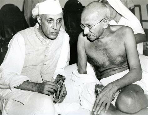 En contra de los británicos. (INDIA)