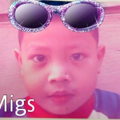 Timeline: MY EXPOSURE TO TRADITIONAL AND NEW MEDIA