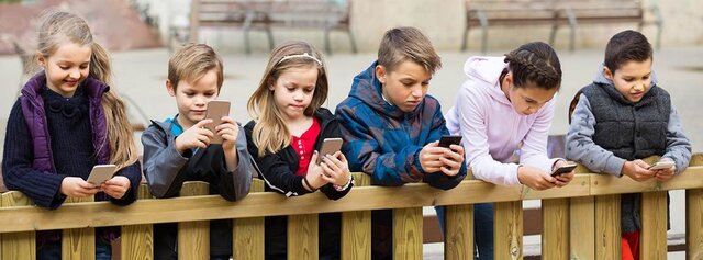 GENERACIÓN T (TOUCH O TÁCTIL)