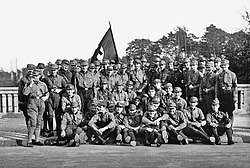 Formación das Seccións de Asalto (SA)