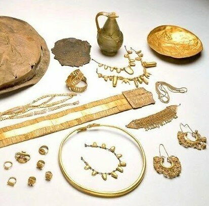 Primeres joies de coure