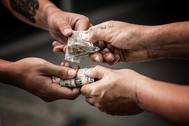 Наркодилеры