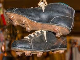 Shoes (cleats)