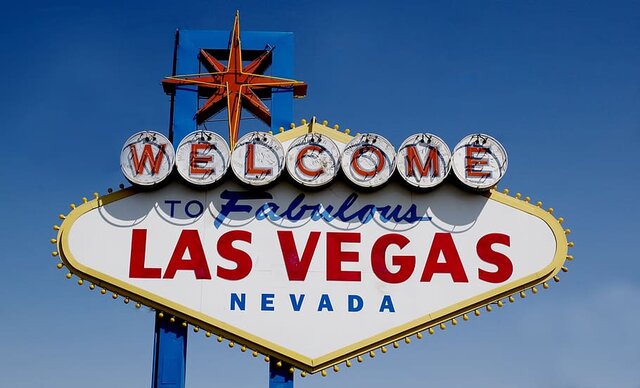 Las Vegas legalizes sports betting
