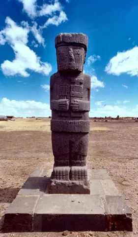 Monolito de Tihuanaco