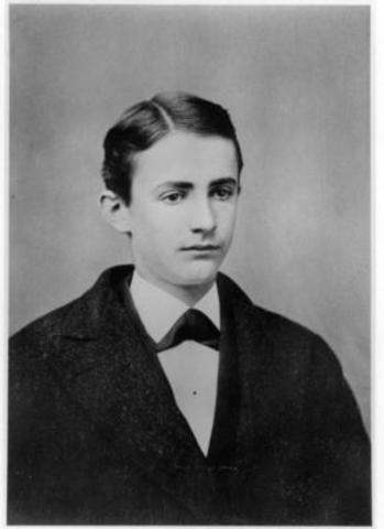 Eastman explores photography